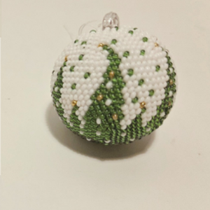 Glob de Crăciun croșetat handmade cu mărgele  decor elegant pentru brad - crăciun - decorațiuni de crăciun de casă - globuri de crăciun - Artynos.ro