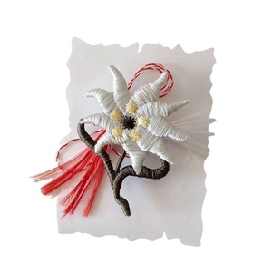Martisor floare de colt  - Artynos.ro