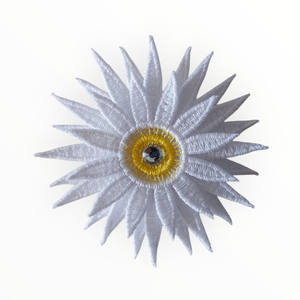 Brosa Crizantema Alba , Bijuterii, Broșă, insigne, Insigne, Broderie, ARTYNOS