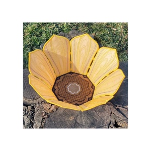 Cos brodat pentru Paste, Casă & Stil de viață, Accesorii pentru decorat casa, Decorațiuni de masă și decorațiuni pentru rafturi , Decorațiuni de masă, Broderie, ARTYNOS