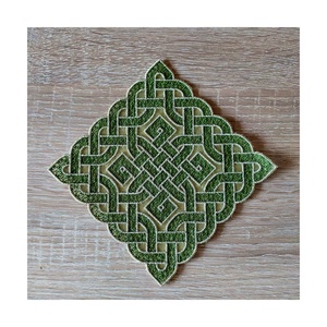 Set Suport Pahare-Broderie   - casă & stil de viață - accesorii pentru decorat casa - decorațiuni de masă și decorațiuni pentru rafturi  - decorațiuni de masă - Artynos.ro