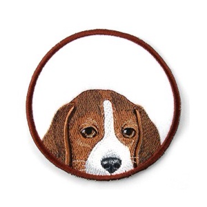 Suport decorativ Beagle, Casă & Stil de viață, Accesorii pentru echipamente de bucătărie, Accesorii de servire, Suporturi pahare, Broderie, ARTYNOS