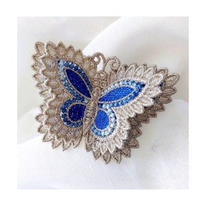Brosa Fluture cu Doua Perechi de Aripi, Bijuterii, Martisor, Broderie, ARTYNOS