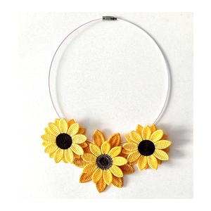 Colier cu floarea soarelui 3D, Bijuterii, Coliere, Pandative, Broderie, ARTYNOS