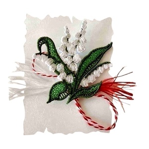 Martisor Buchet Margaritar Brodat - Artynos.ro