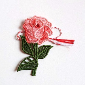 Martisor Trandafir Roz Degrade - Artynos.ro