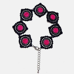 Bratara cu romburi brodate - Artynos.ro