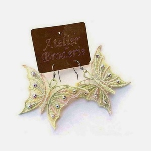 Cercei Fluture Alb Degrade cu Cristale, Bijuterii, Cercei, Cercei brodati, Broderie, ARTYNOS