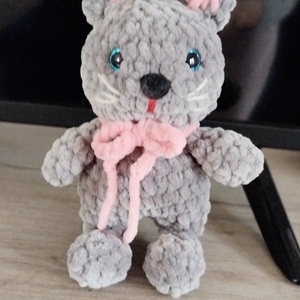 motan din plus crosetat - Artynos.ro