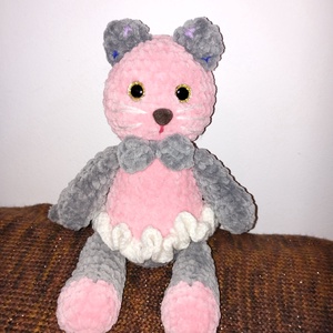 Pisicuta plus crosetat, Jucarii si echipamente pentru copii, Masini mici, vehicule, Avion de jucarie, , Pisicuta de plus crosetata pregatita de joaca .
Fir plus 
Umplutura antialergica 
Ochi si nas sigur..., ARTYNOS