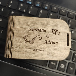 Cutie pentru stick USB - accesorii nuntă - amintiri și cadouri de nuntă - cadou nuntă - cutie de nuntă - Artynos.ro