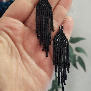 Cercei franjuri margele Myiuki - black - Artynos.ro