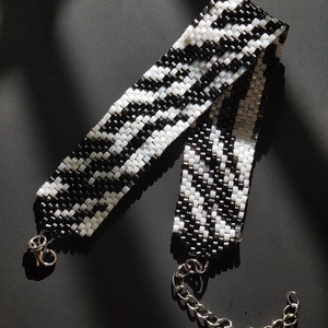 Brățară țesută mărgele miyuki - model zebra - bijuterii - brățări - brățări din mărgele - Artynos.ro