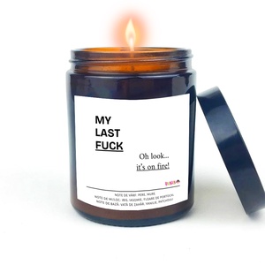 Lumanare parfumata BUNILU, din ceara de soia, recipient sticla cu capac, mesaj amuzant, maro, 150 ml - casă & stil de viață - lumânări, parfumuri, arome - lumânări artizanale - Artynos.ro