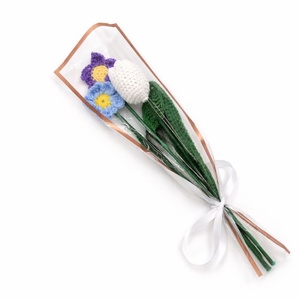 Buchet flori crosetate � lalea alba si margarete - casă & stil de viață - decorațiuni de casă - accesorii florale - buchete de flori - Artynos.ro