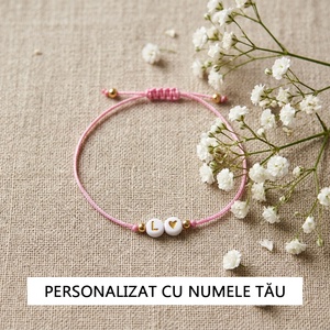 Brățară Personalizată cu Nume, Litere Aurii, Șnur Reglabil și Cartonaș cu mesaj - bijuterii - brățări - brățări cu nume - Artynos.ro
