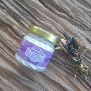 Unt de corp cu lavanda ,shea Lola Natural Beauty 200ml, Igiena si Infrumusetare, Produse de igiena personala, Lotiune si unt de corp, , Untul de corp este realizat manual si reprezinta alegerea perfecta pentru o piele sanatoasa si mata..., ARTYNOS