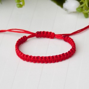 Brățară de protecție - Brățară macramé roșie - Dimensiune nou-născut -  - Artynos.ro