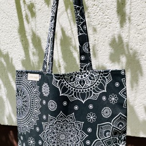 Geanta de cumparaturi cu model mandala, Geanta si husa, Geanta pentru cumparaturi, Geanta shopper, geanta tote, geanta textila, Cusatura, ARTYNOS