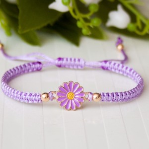 Brățară macramé împletită - Floare violet -  - Artynos.ro