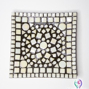 Mozaic de sticlă pentru lumânări sau săpun mandala albă -  - Artynos.ro