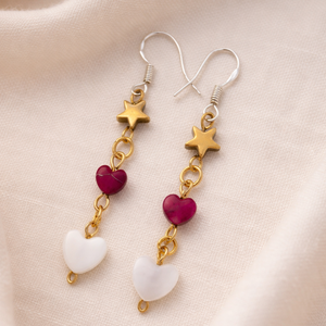 Cercei handmade romantici  inimioare fucsia + alb, tortite argint 925, boho cute, Bijuterii, Cercei, Cercei din pietre semipretioase, Confectionarea bijuteriilor, ARTYNOS