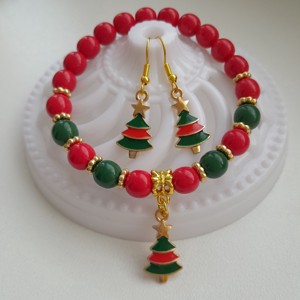 Set de bijuterii din lemn de pin - bratara, cercei - Artynos.ro