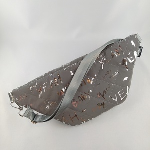 Geantă tip centură / crossbody - yeah baby - genți și portofele - genți de mână și umăr - geantă crossbody - Artynos.ro