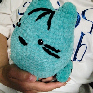 Jucărie Pisică Pusheen Turcoaz din Pluș - Pernuță Pufoasă, 20 cm - jucării și echipamente pentru copii - plușuri - pisică de pluș - Artynos.ro