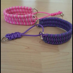 Zgarda martingale paracord trilobite � reglabila, pentru caini activi (roz / mov), Casa & Stil de viata, Accesorii pentru animale , Echipamente pentru caini, Zgarda pentru caini, Impletitura, ARTYNOS