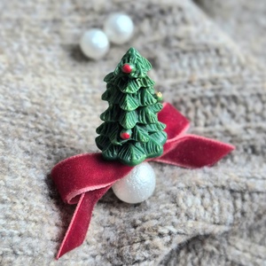 Set cu broșă/ac de pălărie și cercei cu perle și argint 92.5  - bijuterii - seturi de bijuterii - Artynos.ro