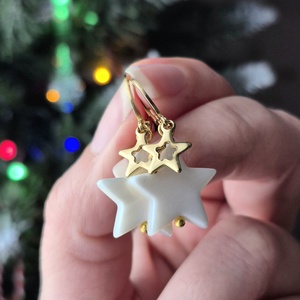 Cercei auriți cu stele din Sidef STARRY NIGHT - bijuterii - cercei - cercei din perle - Artynos.ro