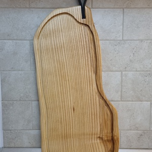 Platou de servire din frasin cu maner din piele naturala - casă & stil de viață - accesorii pentru echipamente de bucătărie - accesorii pentru coacere și gătit - tocător  - Artynos.ro