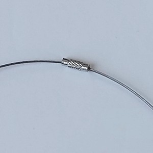 Colier BUTTON din aluminiu -  - Artynos.ro Colier BUTTON din aluminiu -  - Artynos.ro