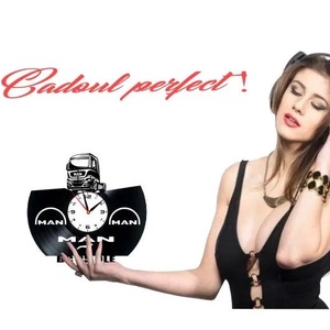 MAN-ceas de perete (personalizabil) - casă & stil de viață - accesorii pentru decorat casa - decorațiuni de pereți, decorațiuni suspendate - ceasuri de perete - Artynos.ro