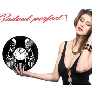 SALON TATUAJE-ceas de perete - casă & stil de viață - accesorii pentru decorat casa - decorațiuni de pereți, decorațiuni suspendate - ceasuri de perete - Artynos.ro