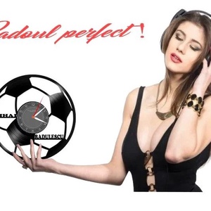 FOTBALIST-ceas de perete (personalizabil) - casă & stil de viață - accesorii pentru decorat casa - decorațiuni de pereți, decorațiuni suspendate - ceasuri de perete - Artynos.ro