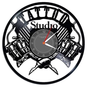SALON TATUAJE - ceas de perete, Casă & Stil de viață, Accesorii pentru decorat casa, Decorațiuni de pereți, decorațiuni suspendate, Ceasuri de perete, , ARTYNOS