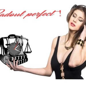 AVOCAT- ceas de perete - casă & stil de viață - accesorii pentru decorat casa - decorațiuni de pereți, decorațiuni suspendate - ceasuri de perete - Artynos.ro