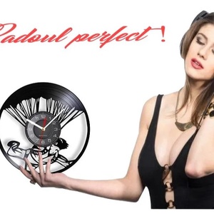 PARASUTISM-ceas de perete - casă & stil de viață - accesorii pentru decorat casa - decorațiuni de pereți, decorațiuni suspendate - ceasuri de perete - Artynos.ro