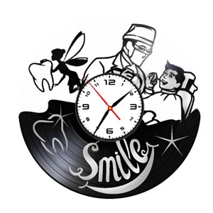 DENTIST- ceas de perete, Casă & Stil de viață, Accesorii pentru decorat casa, Decorațiuni de pereți, decorațiuni suspendate, Ceasuri de perete, , ARTYNOS