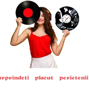 TINERI CASATORITI-ceas de perete(personalizabil) - casă & stil de viață - accesorii pentru decorat casa - decorațiuni de pereți, decorațiuni suspendate - ceasuri de perete - Artynos.ro