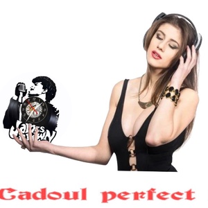 JAMES BROWN- ceas de perete - casă & stil de viață - accesorii pentru decorat casa - decorațiuni de pereți, decorațiuni suspendate - ceasuri de perete - Artynos.ro