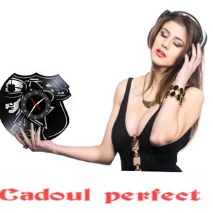 POLITIST- ceas de perete  - casă & stil de viață - accesorii pentru decorat casa - decorațiuni de pereți, decorațiuni suspendate - ceasuri de perete - Artynos.ro