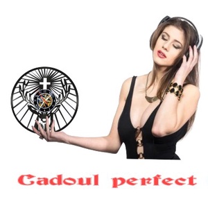 CAP DE CERB- ceas de perete - casă & stil de viață - accesorii pentru decorat casa - decorațiuni de pereți, decorațiuni suspendate - ceasuri de perete - Artynos.ro