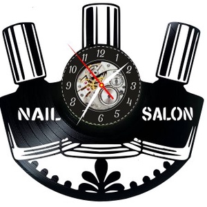 SALON MANICHIURA-ceas de perete (personalizabil), Casă & Stil de viață, Accesorii pentru decorat casa, Decorațiuni de pereți, decorațiuni suspendate, Ceasuri de perete, , ARTYNOS