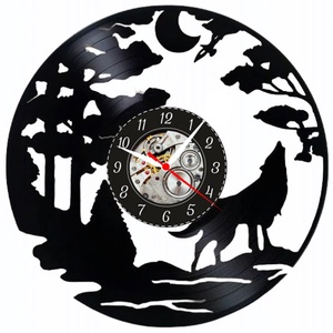 LUP-ceas de perete, Casă & Stil de viață, Accesorii pentru decorat casa, Decorațiuni de pereți, decorațiuni suspendate, Ceasuri de perete, , ARTYNOS