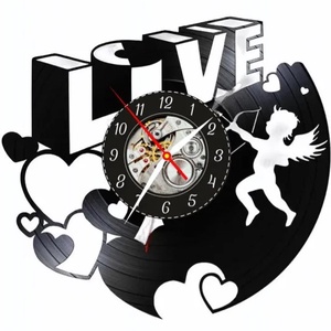 LOVE- ceas de perete, Casă & Stil de viață, Accesorii pentru decorat casa, Decorațiuni de pereți, decorațiuni suspendate, Ceasuri de perete, , ARTYNOS