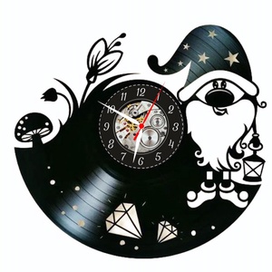 GNOM-ceas de perete, Casă & Stil de viață, Accesorii pentru decorat casa, Decorațiuni de pereți, decorațiuni suspendate, Ceasuri de perete, , ARTYNOS