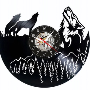 LUPI- ceas de perete, Casă & Stil de viață, Accesorii pentru decorat casa, Decorațiuni de pereți, decorațiuni suspendate, Ceasuri de perete, , ARTYNOS
